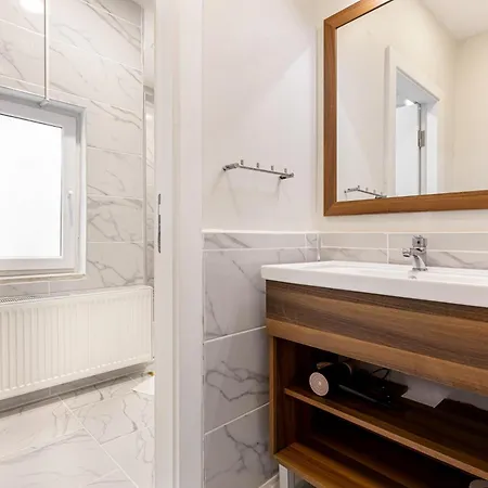 Akce 6 Apartament *